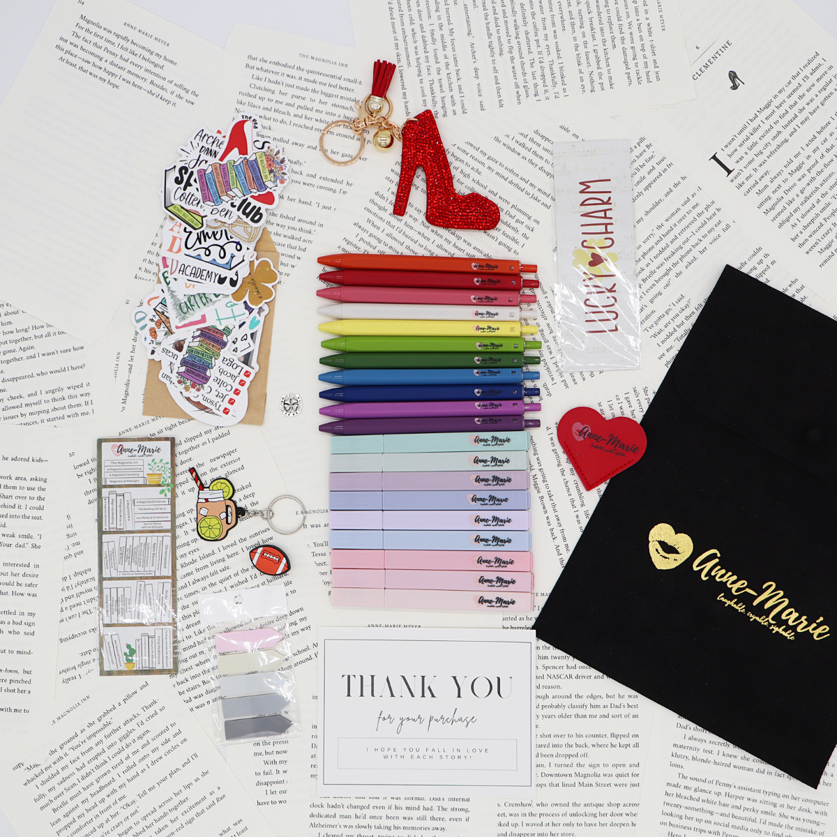 The Ultimate Book SWAG - BLACK