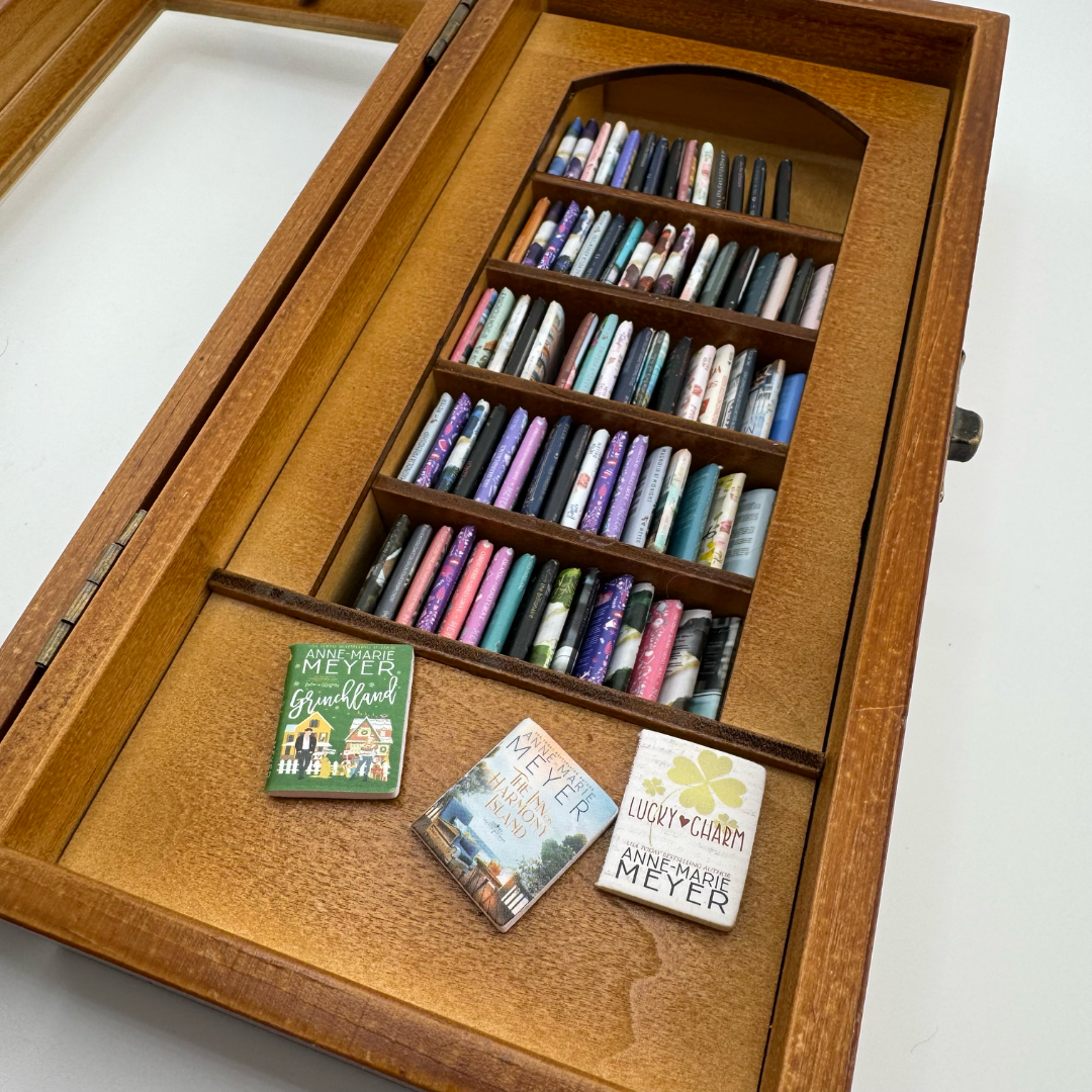 Anne-Marie Meyer Mini Bookshelf